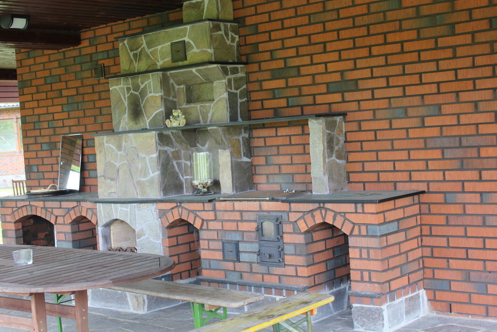 Krapi Guesthouse Treimani Pokoj fotografie